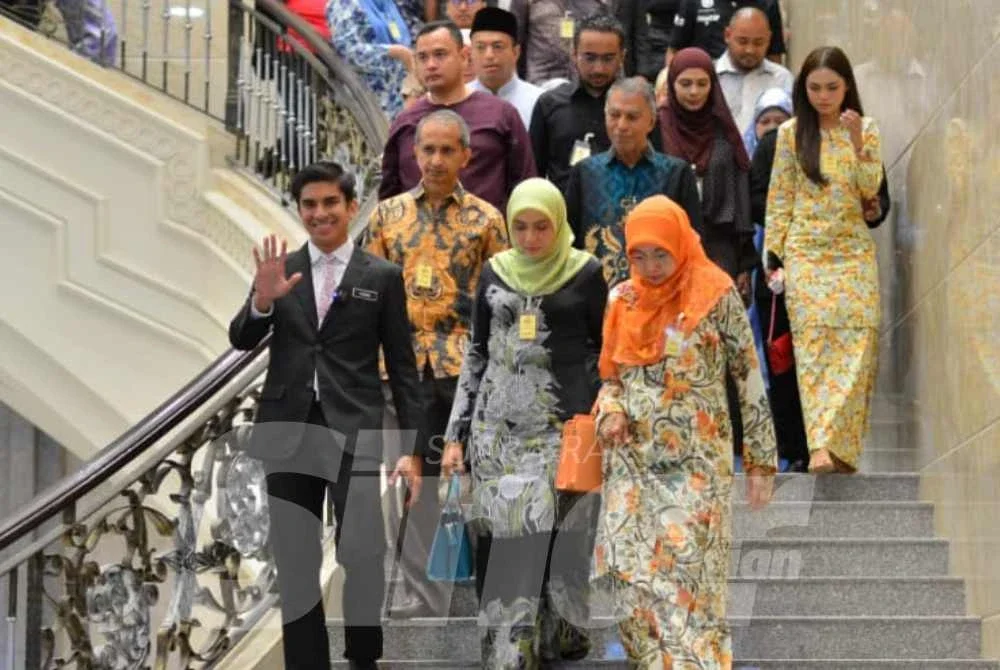 Syed Saddiq selepas keputusan rayuan pendakwaan terhadap pembebasannya ditangguhkan ke bulan hadapan. Foto Sinar Harian - ASRIL ASWANDI SHUKOR