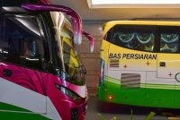 MOTAC menggesa pengusaha bas persiaran serta persatuan pelancongan yang masih belum mengemukakan data penggunaan diesel dan dokumen berkaitan supaya berbuat demikian segera. Foto: Bernama
