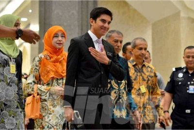 Syed Saddiq tiba di Mahkamah Persekutuan di Putrajaya pada Selasa bagi keputusan rayuan pendakwaan terhadap pembebasannya atas empat kes bersubahat pecah amanah, salah guna harta dan pengubahan wang haram. Foto Sinar Harian ASRIL ASWANDI SHUKOR
