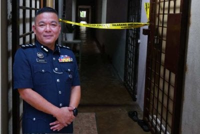 Naazron memaklumkan, punca kematian wanita yang ditemui dalam bagasi ialah luka tetakan di kepala.