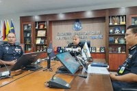Muhammed Hasbullah pada sidang media di Bukit Aman pada Rabu.