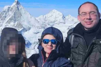 Seorang remaja perempuan dari Groningen, Belanda ditahan selepas kedua-dua ibu bapanya ditemukan maut akibat ditikam di kediaman mereka pada Khamis lalu.-Foto The New York Post.