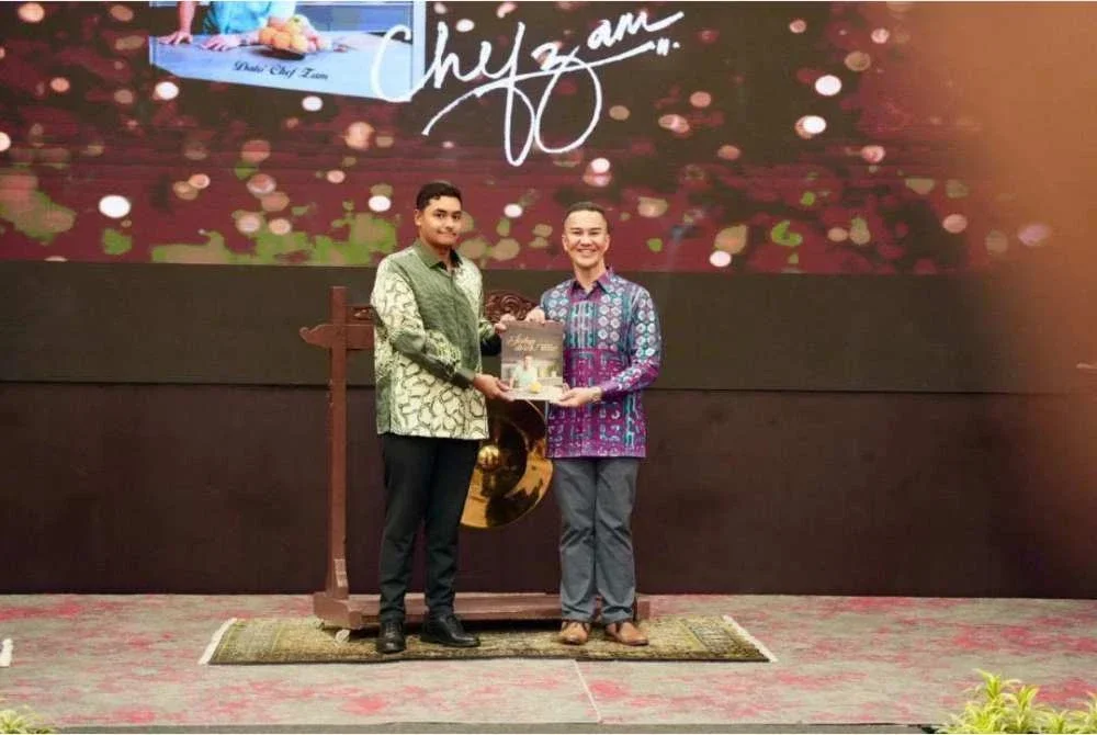 Pemangku Raja Terengganu, Tengku Muhammad Ismail ibni Al-Wathiqu Billah Sultan Mizan Zainal Abidin, berkenan melancarkan buku ‘Sedap Do’oh’ di World Trade Centre Kuala Lumpur (WTCKL) pada 25 Jun 2026.