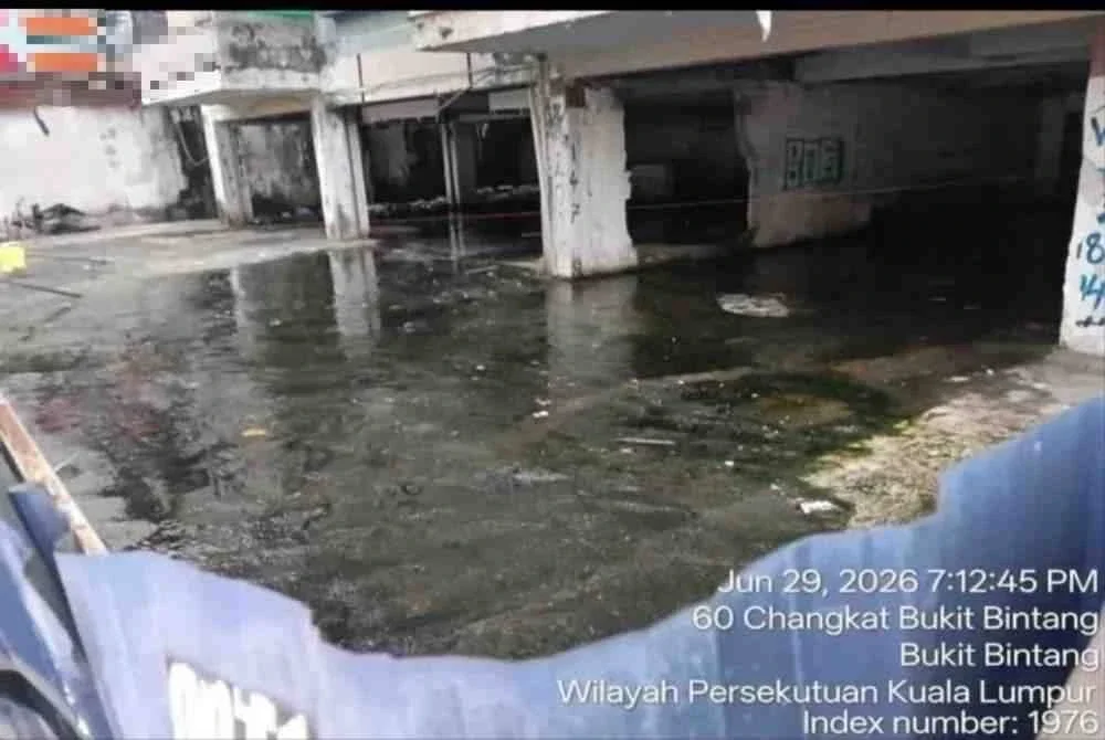 Kerja-kerja pembersihan segera telah diarahkan dilaksanakan di Flat Hicks susulan penelitian semula terhadap keadaan bangunan berkenaan selepas video tersebut tular di media sosial.