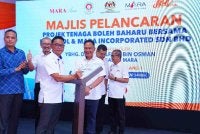 Zulfikri merasmikan Pelancaran Projek Tenaga Boleh Baharu Bersama BHPetrol dan Mara InCorporated Sdn Bhd di Stesen BHP Jalan Genting Klang 1, Kuala Lumpur.