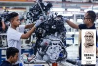 Ramai graduan TVET mampu memasuki pasaran kerja lebih awal kerana mereka sudah biasa dengan latihan industri dan pendedahan sebenar dunia pekerjaan. Foto hiasan