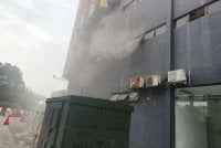 Bilik penghawa dingin di tingkat satu Kompleks PKNS, Seksyen 14, Shah Alam terbakar dalam kejadian petang Khamis.