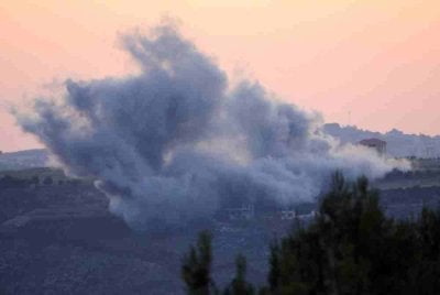Menurut NNA, sebuah dron Israel melancarkan serangan berhampiran Hospital Ghandour di bandar Nabatieh al-Fawqa, Daerah Nabatieh. Foto: Reuters