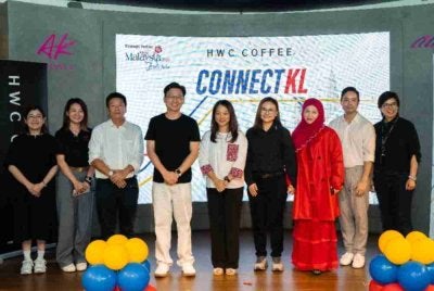 Majlis pelancaran kempen disempurnakan oleh Menteri di Jabatan Perdana Menteri (Wilayah Persekutuan), Hannah Yeoh (tengah), di ABOVE Event Space, Avenue K di ibu negara.