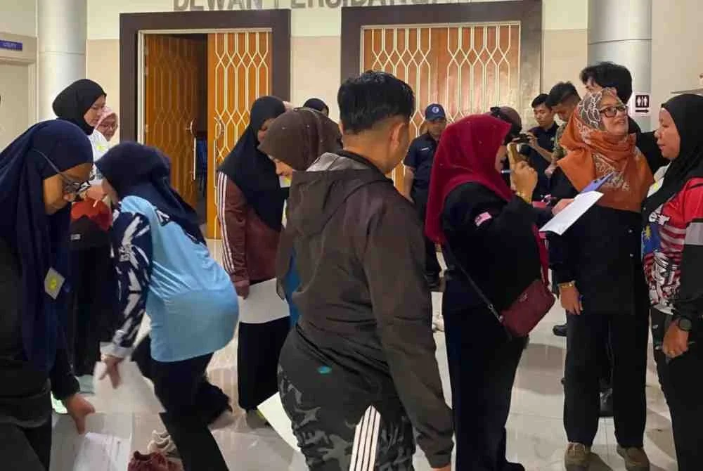 Seramai 16 bekas tentera wanita dipilih sebagai Warden Luar Sepenuh Masa Maktab Rendah Sains Mara (MRSM) selepas melepasi proses saringan ketat membabitkan 162 calon.
