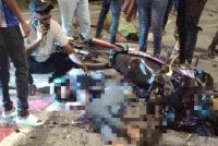 Seorang penunggang maut apabila motosikalnya bertembung dengan sebuah motosikal lain berdekatan lampu isyarat di Jalan Kuda Kepang, Taman Ria Jaya, Sungai Petani awal pagi Ahad. Foto tular