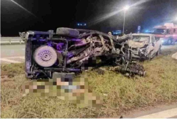 Tiga lelaki maut manakala seorang lagi cedera ringan dalam nahas membabitkan dua kenderaan pacuan empat roda di pusingan ‘P’ Lebuhraya Pan Borneo Sarikei-Sibu malam Sabtu