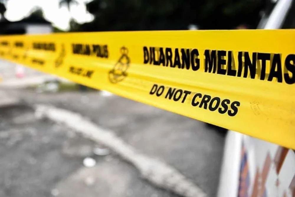 Seorang pembantu di Pejabat Perikanan Seremban maut selepas motosikal ditunggangnya dipercayai hilang kawalan sebelum digilis sebuah treler. Gambar hiasan