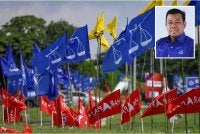 Keyakinan BN untuk mempertahankan Johor pada PRN kali ini disandarkan kepada rekod pentadbiran kerajaan negeri sepanjang penggal lalu. Gambar kecil: Mohd Razlan