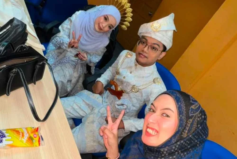 Hareena dan suaminya, Muhammad Haziq bergambar dengan sepupu suaminya sebelum kejadian mencemaskan itu.