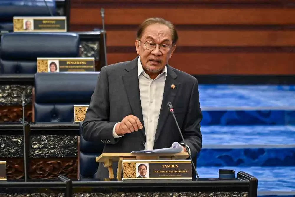 PRN Johor: Anwar tak hubungi Lawrence, serah syarikat Singapura beri kelonggaran PRN Johor: Anwar tak hubungi Lawrence, serah syarikat Singapura beri kelonggaran