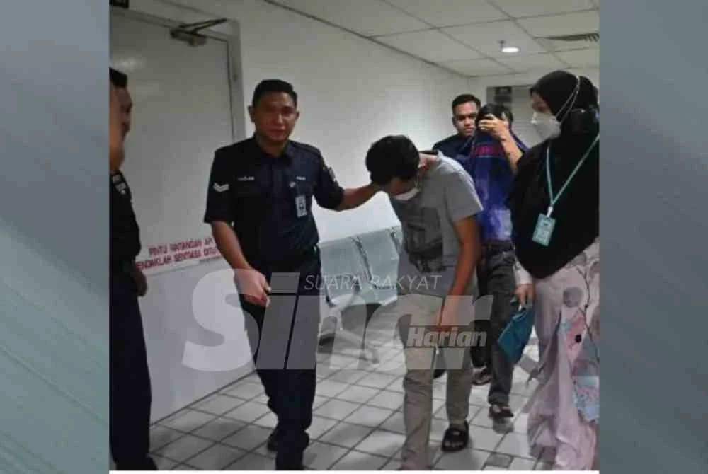 Timbalan Pendakwa Raya memohon hukuman berat dan setimpal dikenakan dengan mengambil kira Mohd Hasfyanizam yang merupakan seorang guru sepatutnya menjadi contoh kepada masyarakat, namun sebaliknya terlibat dalam perbuatan jenayah.