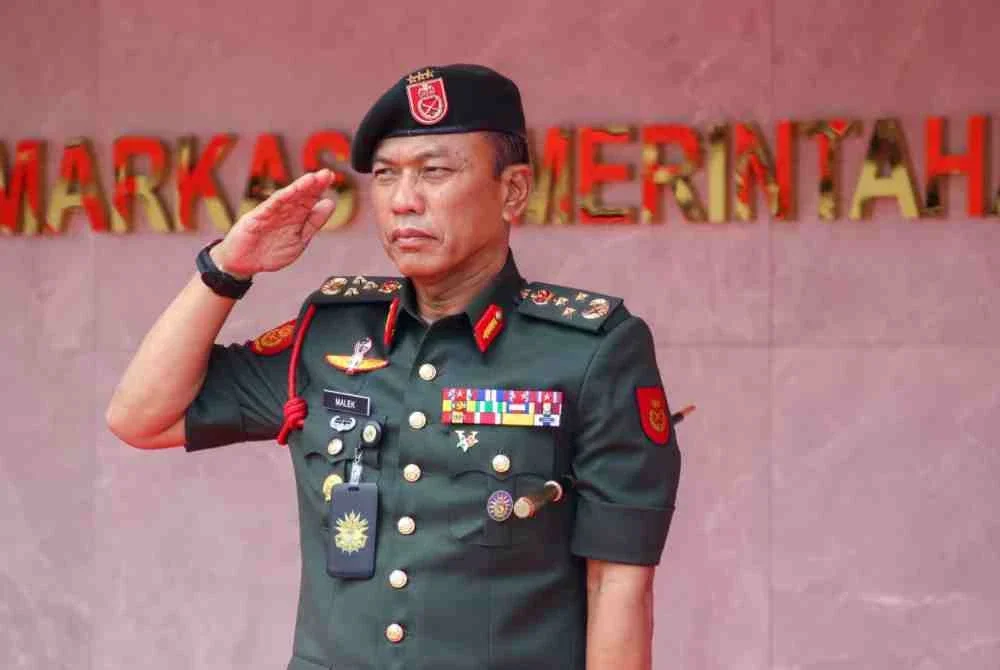 Panglima Angkatan Tentera, Jeneral Tan Sri Malek Razak Sulaiman
