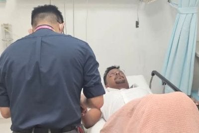 Ruban ketika mendapatkan rawatan selepas mengalami kesakitan sebaik sahaja bangun tidur. 