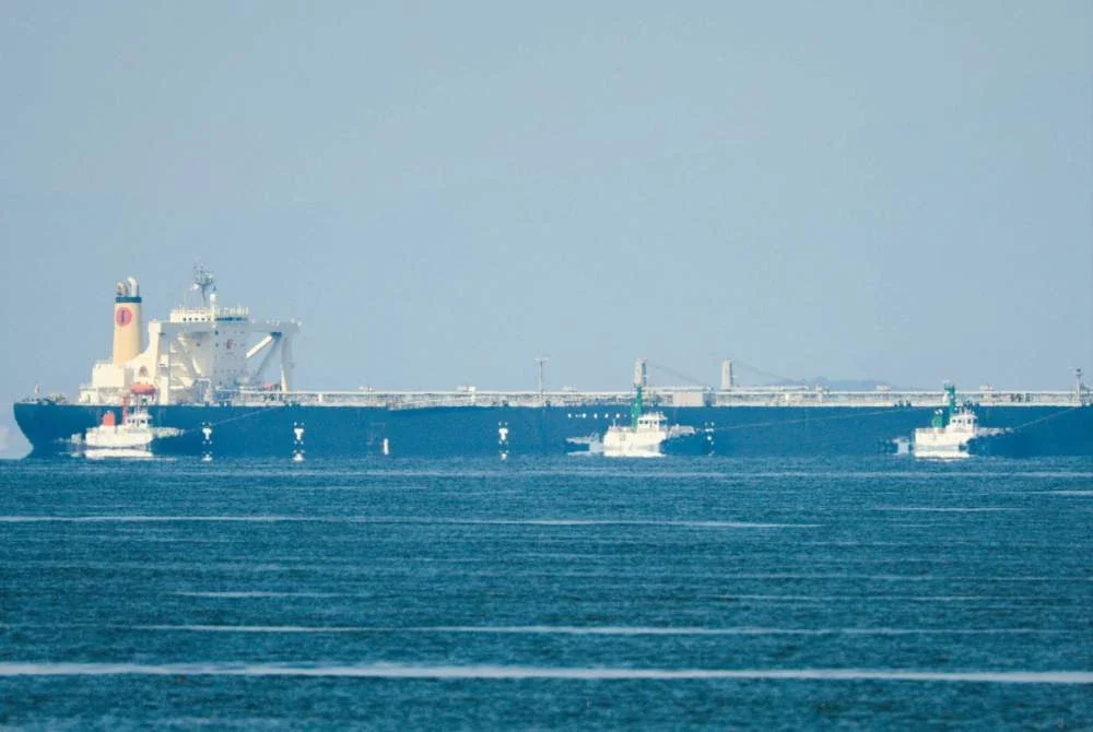 Situasi terkini yang menyebabkan kebimbangan di Selat Hormuz dan harga minyak meningkat lebih dua peratus. Foto: Agensi
