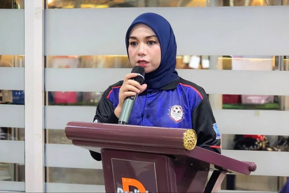 Amira meminta rakyat membuat keputusan berdasarkan fakta, rekod pencapaian serta perancangan masa depan, bukannya dipengaruhi fitnah, khabar angin atau politik kebencian.