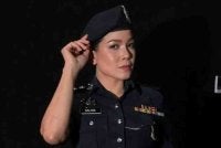 Salina Saibi menyangkal dakwaan terlibat dalam penahanan pelakon wanita drama kepolisan kerana dadah, sambil menegaskan pentingnya menjaga reputasi dalam industri seni. 
