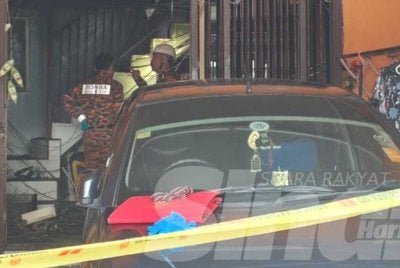 Seorang lelaki warga emas OKU ditemukan maut dalam kebakaran sebuah rumah teres di Taman Sri Mahkota Jaya pada Rabu.