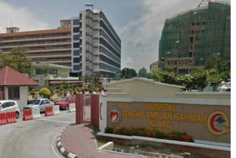 Jabatan Pembedahan Am HTAR kini mempunyai seramai 32 pegawai perubatan, namun jumlah itu sentiasa berubah mengikut urusan penempatan serta perpindahan keluar masuk pegawai dari semasa ke semasa. Foto hiasan