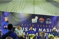 Ahmad Zahid ketika berucap pada Program Ramah Mesra Pengerusi Barisan Nasional bersama pengundi di Iskandar Puteri pada Rabu.