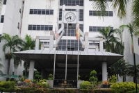 Seorang petugas sebuah kolej swasta mengaku tidak bersalah di Mahkamah Sesyen atas pertuduhan melakukan amang seksual dan liwat terhadap 2 remaja lelaki, bulan lepas. - Gambar hiasan