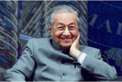  Bekas Perdana Menteri, Tun Dr Mahathir Mohamad menyambut hari lahir yang ke-101 hari ini.