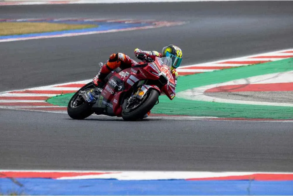 Impian sejak kecil akhirnya menjadi kenyataan apabila Nazir Hussin dipilih menyertai Ducati Riding Experience di Itali.