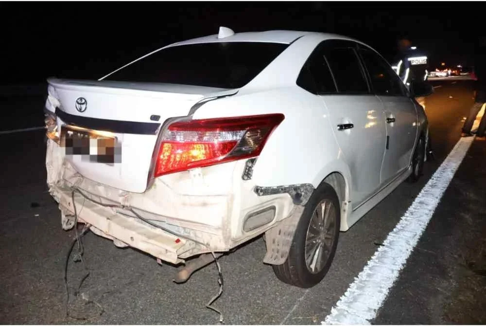 Keadaan kereta selepas terlibat kemalangan