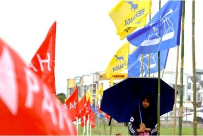 Pengundi di seluruh 56 kerusi DUN akan menunaikan tanggungjawab pada PRN Johor ke-16 hari ini.