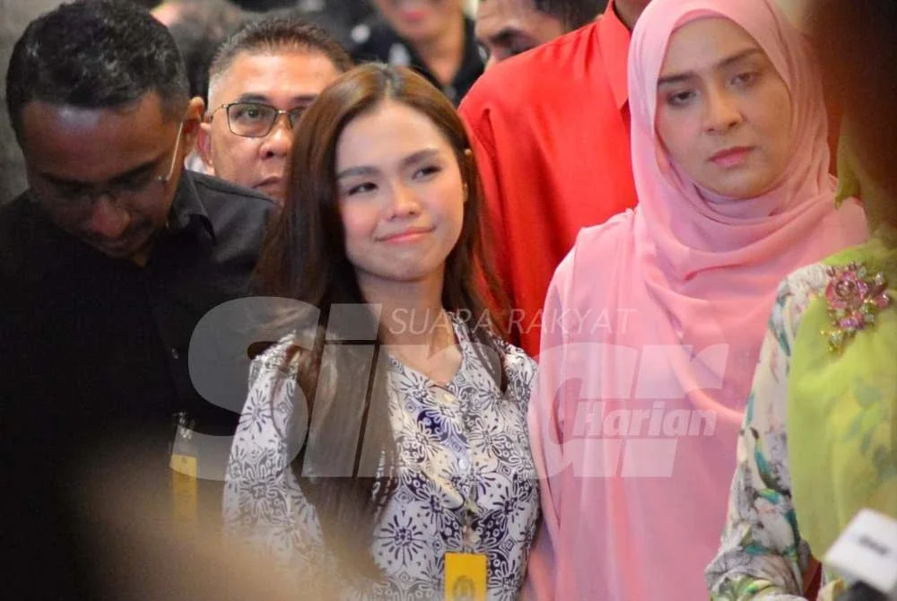 Syed Saddiq menyifatkan Bella sebagai wanita yang tetap setia mengharungi ujian bersama-sama meskipun ketika tempoh perkenalan, dirinya sudah pun berdepan kes mahkamah. Foto: ASRIL ASWANDI SHUKOR
