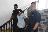 Tertuduh tidak mengaku salah ketika dihadapkan ke Mahkamah Sesyen Ayer Keroh pada Selasa.