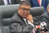 Ab Rauf selepas selesai Sidang DUN Melaka pada Selasa. 