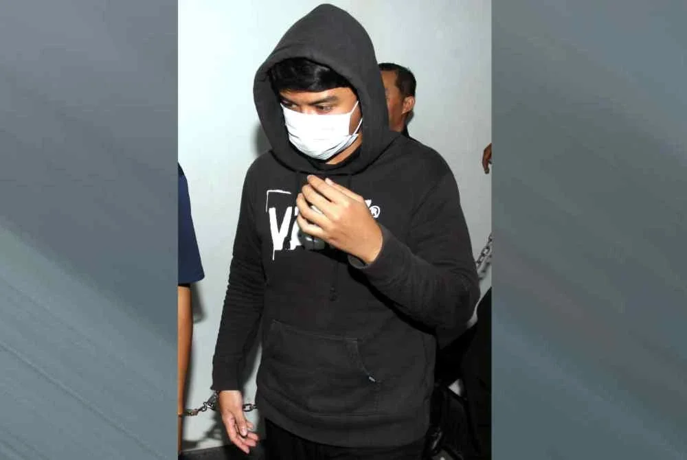 Seorang guru pelatih mengaku tidak bersalah atas enam pertuduhan melakukan amang seksual terhadap seorang remaja lelaki yang juga pelajarnya, awal Julai lalu.