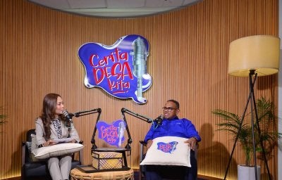Shaik Hussien (kanan) dalam Podcast Cerita Desa Kita Episod 5 bertajuk xxxx yang dihoskan oleh Ketua Komunikasi Korporat KKDW, Nor Najihah Sukor.
