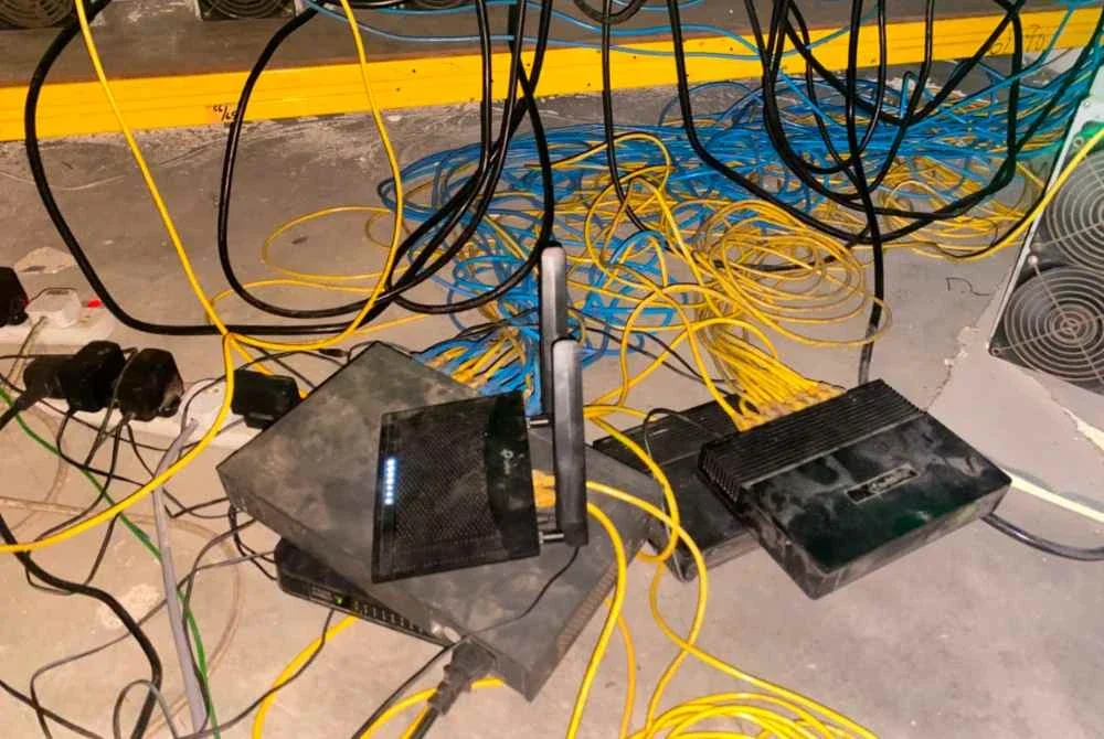 Anggaran kerugian penggunaan elektrik bagi operasi tersebut dianggarkan mencecah RM60,000. Foto IPD Perak Tengah