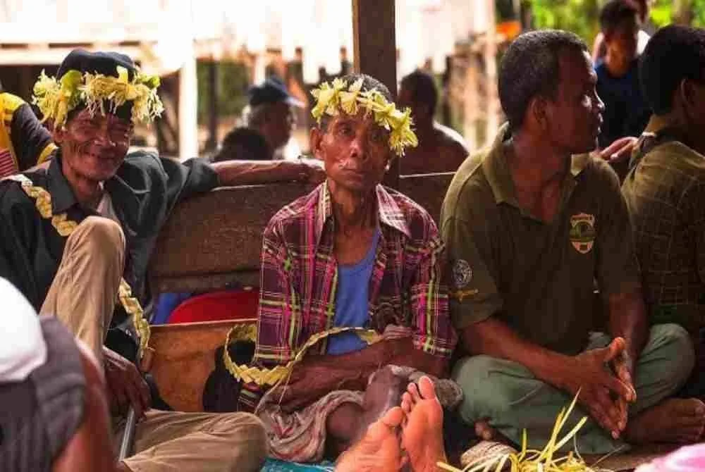 Penjelasan itu penting bagi memastikan hak, maruah dan kepentingan masyarakat Orang Asli tidak terjejas. Gambar hiasan 