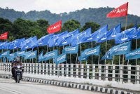 Bagi Merak Jalanan, apabila berlaku penjajaran dan strategi baharu dalam politik negara, kita akan dapat saksikan BN dan PN pula bekerjasama untuk mendapatkan sokongan rakyat. Foto fail Bernama 