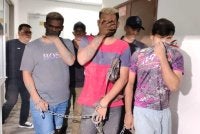 Tiga rakan dihadapkan ke Mahkamah Sesyen Ipoh pada Jumaat atas pertuduhan melakukan rompakan bersenjata di sebuah kedai runcit di Chemor yang videonya tular di media sosial, Mei lalu.