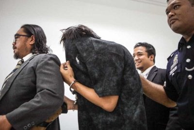 Seorang pempengaruh media sosial mengaku tidak bersalah di Mahkamah Sesyen Kangar atas pertuduhan merogol seorang remaja perempuan bawah umur, Jun lepas. Foto Bernama