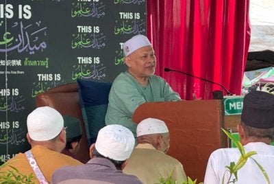 Mohd Amar menyampaikan kuliah di bandar Kota Bharu. Foto SINAR HARIAN/ADILA SHARINNI WAHID