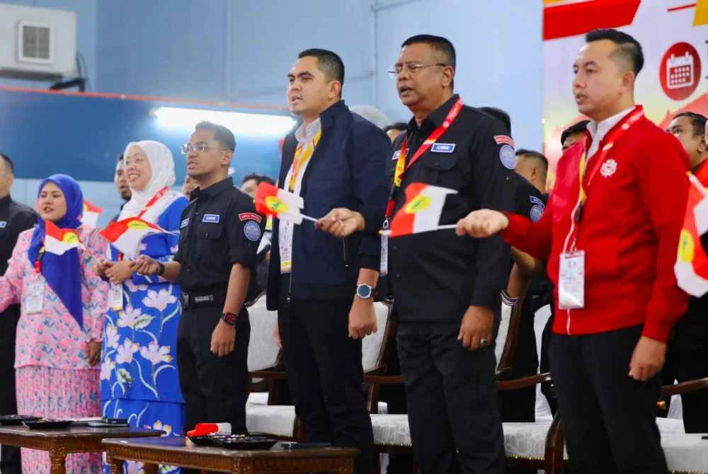 Mesyuarat Perwakilan Pemuda UMNO Bahagian Kapar yang diadakan di Dewan Serbaguna Bandar Sultan Suleiman pada Ahad.