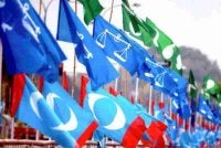 Bukan sahaja BN dan PH kini berseteru, PN juga berhadapan keadaan serupa apabila Pas dan Bersatu mengambil pendirian berbeza. Gambar hiasan 