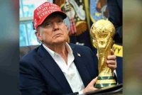 Trump dijangka bersama Presiden Persekutuan Bolasepak Antarabangsa (FIFA), Gianni Infantino menyerahkan trofi kepada juara.