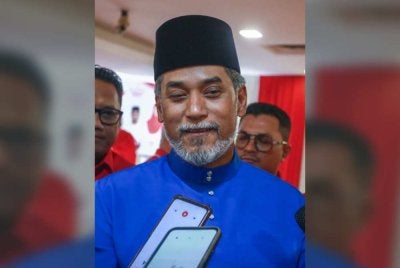 Khairy mendakwa, PH sering menjadikan UMNO sebagai alasan apabila gagal melaksanakan agenda reformasi dan memenuhi manifesto.