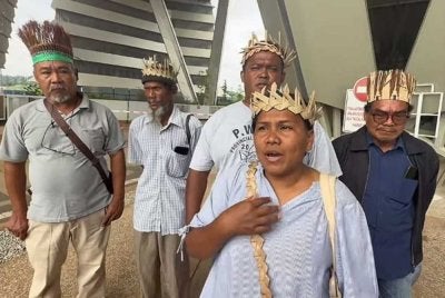 Tangkap layar video Juliana berterima kasih atas keprihatinan Tengku Ampuan Pahang dan pendiriannya untuk.terus mempertahankan tanah adat di Kg Sungai Cot.
